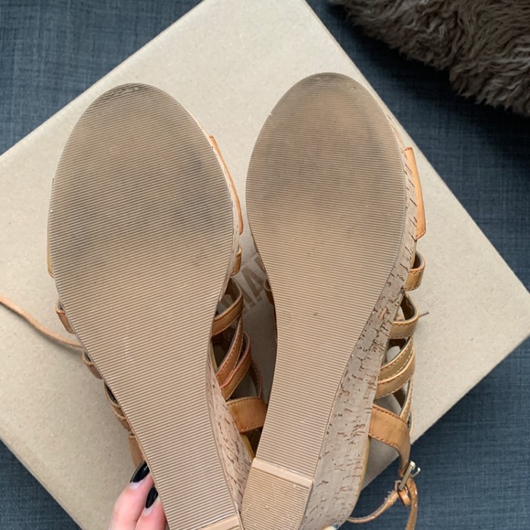 Guess shoes - Picture 3 of 8